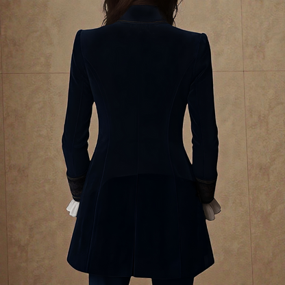 Nuria | Chaqueta Elegante de Terciopelo