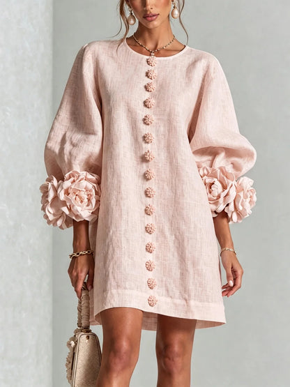 Colette | Vestido de lino beige, detalle de botones florales