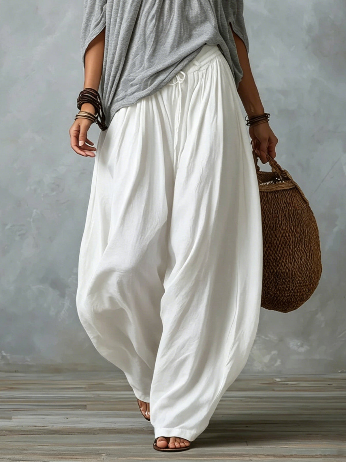 Valentina | Top Blanco Off-the-Shoulder y Conjunto de Pantalón Lantern Ancho