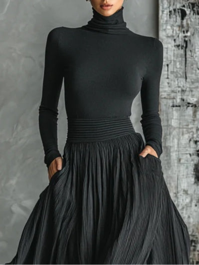 Concha | Conjunto de Falda Plisada y Camiseta de Manga Larga Negra